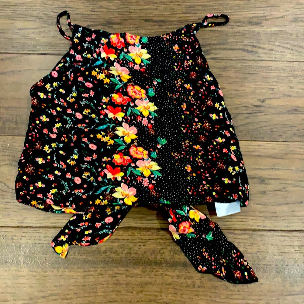 Cropped top
